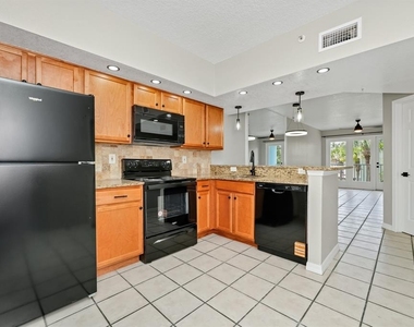 2954 Sadina Street - Photo Thumbnail 18