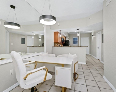 2954 Sadina Street - Photo Thumbnail 10