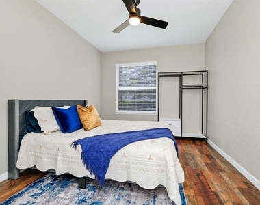 2954 Sadina Street - Photo Thumbnail 39