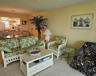 4765 Independence Drive - Photo Thumbnail 13