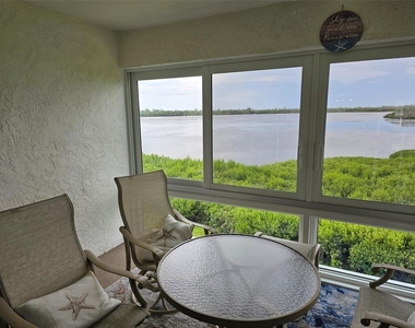 4765 Independence Drive - Photo Thumbnail 25