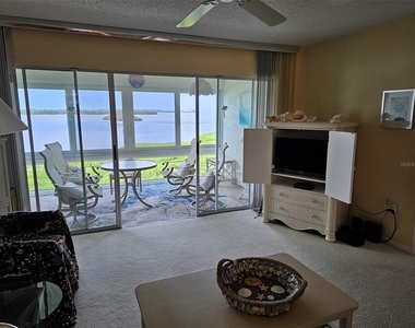 4765 Independence Drive - Photo Thumbnail 14