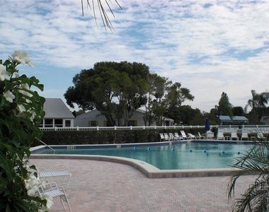 4765 Independence Drive - Photo Thumbnail 31