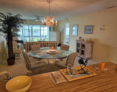 4765 Independence Drive - Photo Thumbnail 10