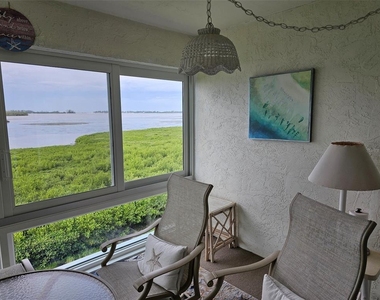 4765 Independence Drive - Photo Thumbnail 26