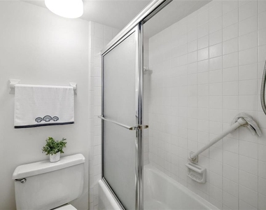 7201 Curtiss Avenue - Photo Thumbnail 20