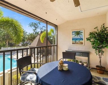 7201 Curtiss Avenue - Photo Thumbnail 2