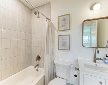 302 San Marco Drive - Photo Thumbnail 14