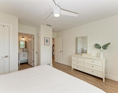302 San Marco Drive - Photo Thumbnail 12