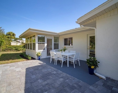 302 San Marco Drive - Photo Thumbnail 18