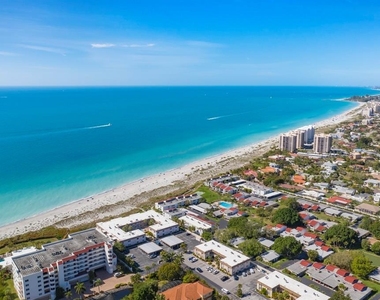 302 San Marco Drive - Photo Thumbnail 1