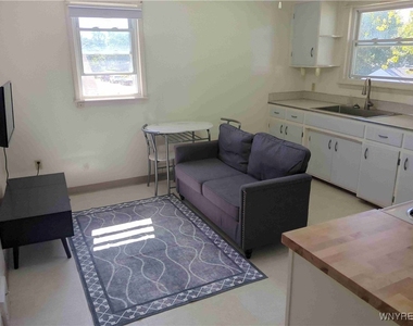 105 Fernald Avenue - Photo Thumbnail 1