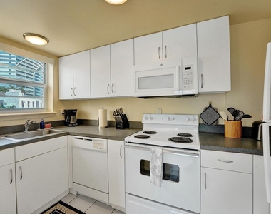 341 N Birch Road - Photo Thumbnail 34