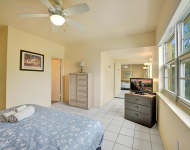 341 N Birch Road - Photo Thumbnail 39