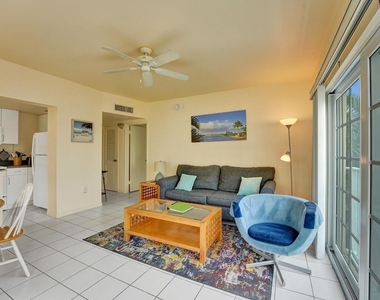 341 N Birch Road - Photo Thumbnail 13