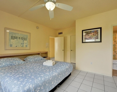 341 N Birch Road - Photo Thumbnail 43