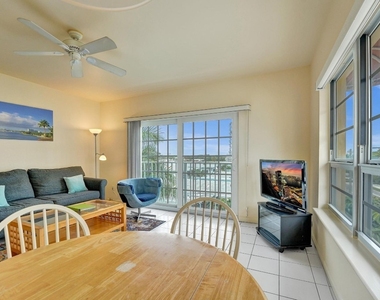341 N Birch Road - Photo Thumbnail 25