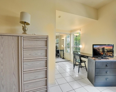 341 N Birch Road - Photo Thumbnail 16