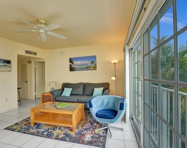 341 N Birch Road - Photo Thumbnail 27