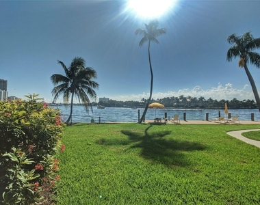 341 N Birch Road - Photo Thumbnail 1