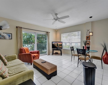 341 N Birch Road - Photo Thumbnail 3
