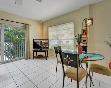 341 N Birch Road - Photo Thumbnail 12