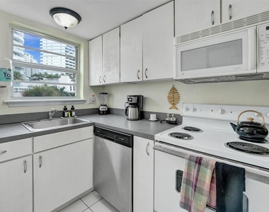 341 N Birch Road - Photo Thumbnail 4