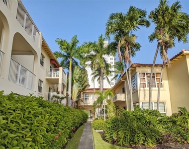 341 N Birch Road - Photo Thumbnail 32