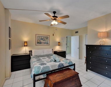 341 N Birch Road - Photo Thumbnail 23