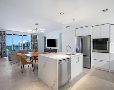 3101 Bayshore Drive - Photo Thumbnail 6