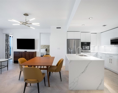 3101 Bayshore Drive - Photo Thumbnail 5