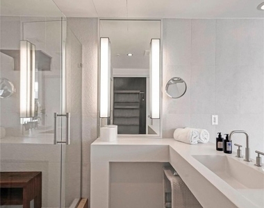 3101 Bayshore Drive - Photo Thumbnail 11
