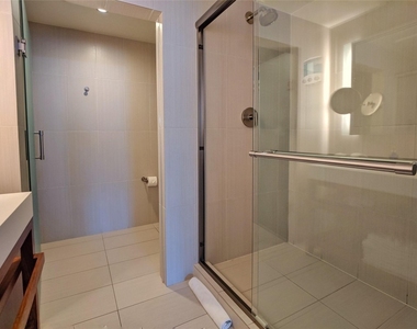 3101 Bayshore Drive - Photo Thumbnail 15