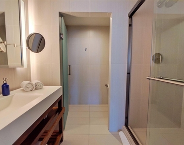 3101 Bayshore Drive - Photo Thumbnail 14