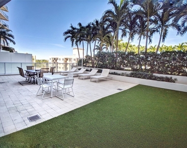 3101 Bayshore Drive - Photo Thumbnail 1