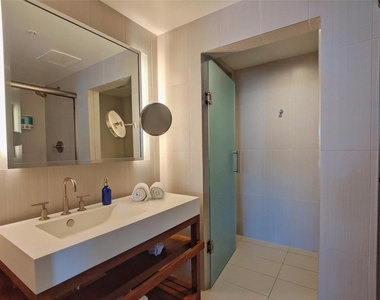 3101 Bayshore Drive - Photo Thumbnail 16