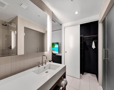 3101 Bayshore Drive - Photo Thumbnail 17