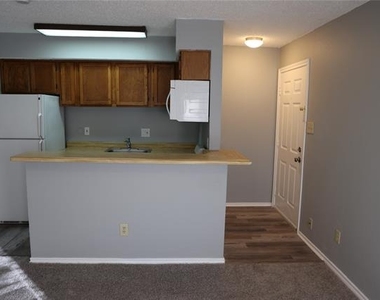 9805 Walnut Street - Photo Thumbnail 9