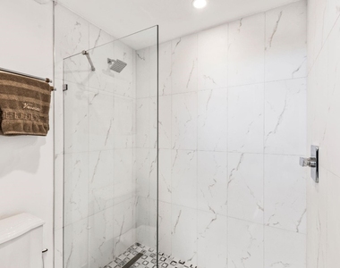1799 N Fort Lauderdale Beach Boulevard - Photo Thumbnail 13