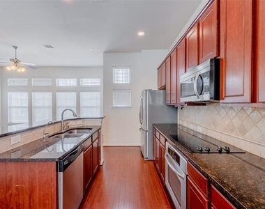 2326 Stutz Drive - Photo Thumbnail 11
