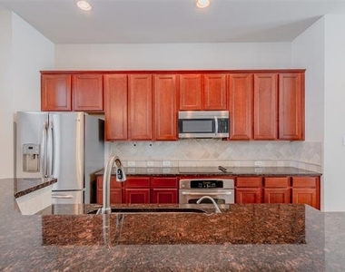 2326 Stutz Drive - Photo Thumbnail 10