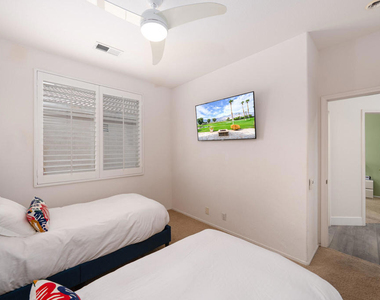 29581 W Laguna Drive - Photo Thumbnail 23