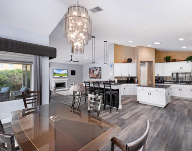 29581 W Laguna Drive - Photo Thumbnail 9
