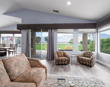 29581 W Laguna Drive - Photo Thumbnail 6