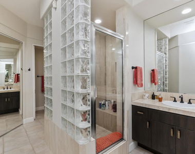 78688 Cabrillo Way Way - Photo Thumbnail 17
