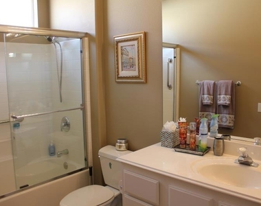 78047 Freisha Court - Photo Thumbnail 16