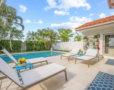 2443 Windsor Way Court - Photo Thumbnail 37