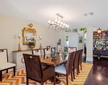 2443 Windsor Way Court - Photo Thumbnail 6