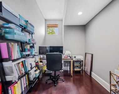 2443 Windsor Way Court - Photo Thumbnail 36