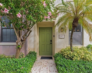 687 Hibiscus Street - Photo Thumbnail 27